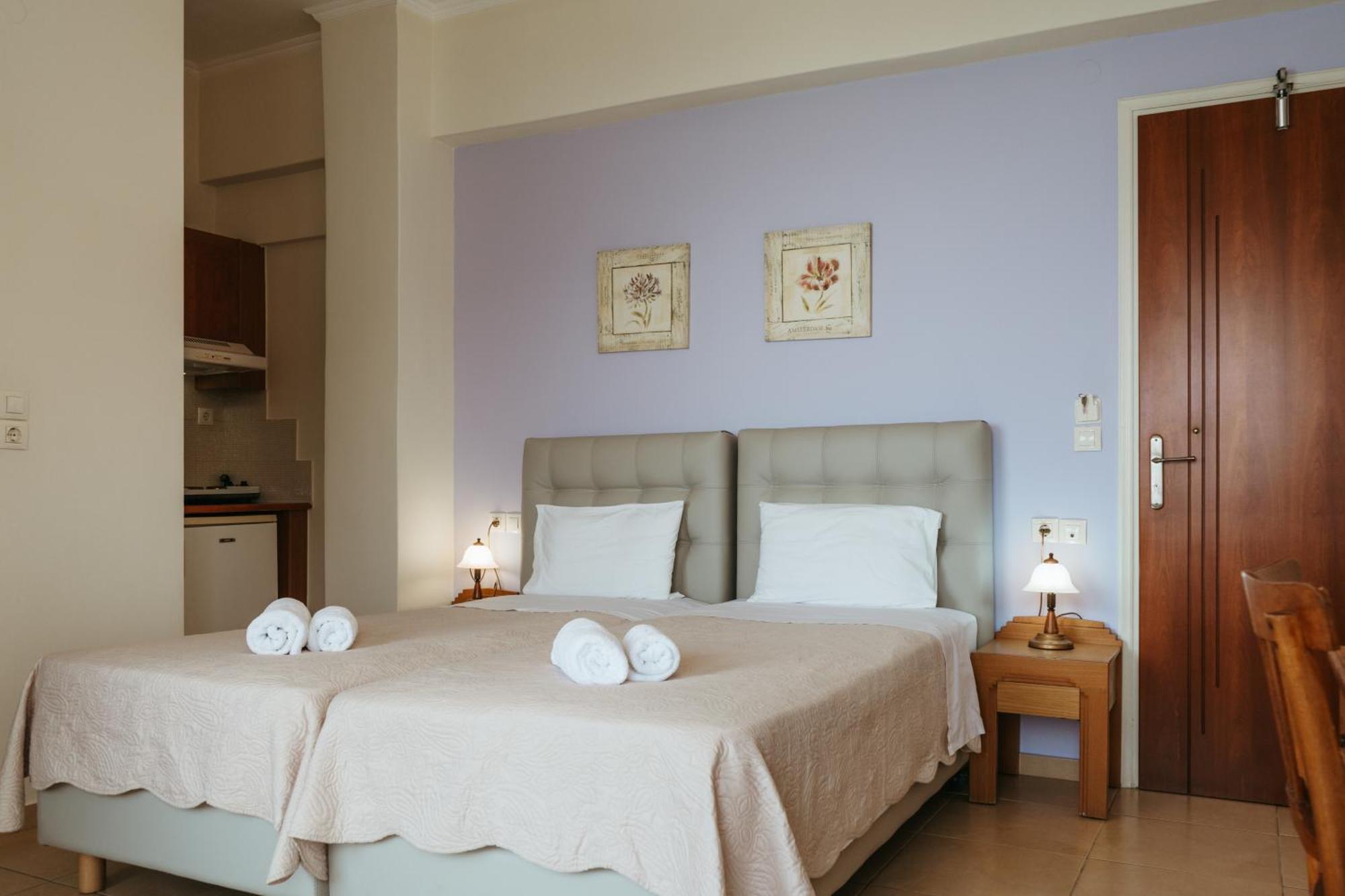 פלאקיאס Hotel Livikon מראה חיצוני תמונה